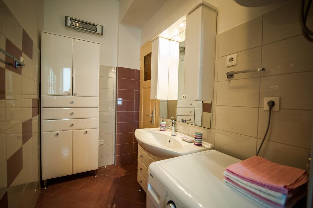 Downtown Apartment Nora Split Quarto foto