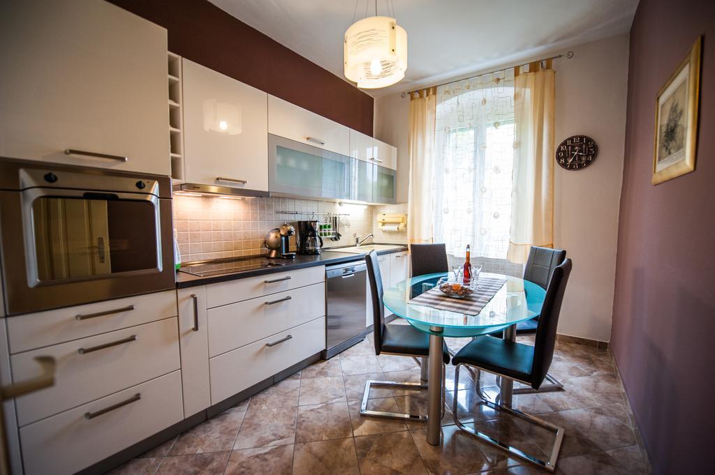 Downtown Apartment Nora Split Quarto foto